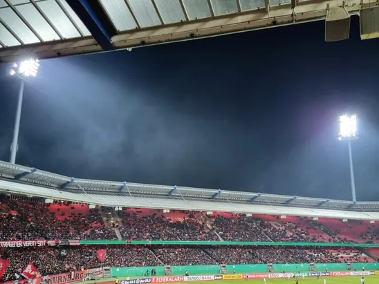 Público no estádio