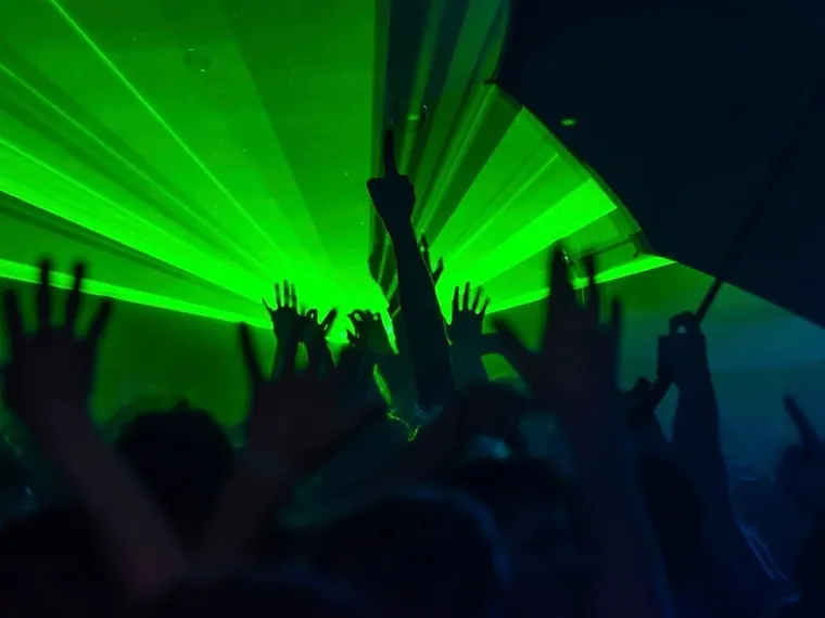 Show com luzes no palco